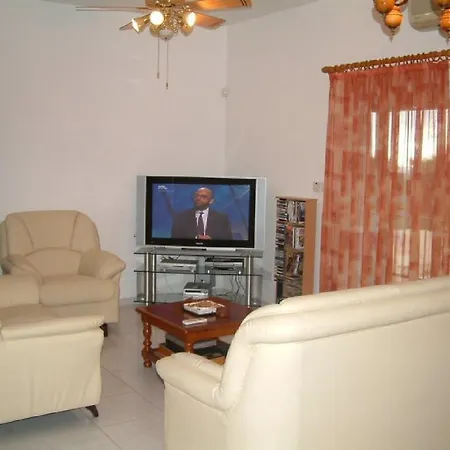 Villa Hieros Kepos