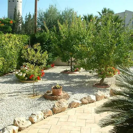 Villa Hieros Kepos Koloni