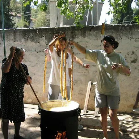Hieros Kepos